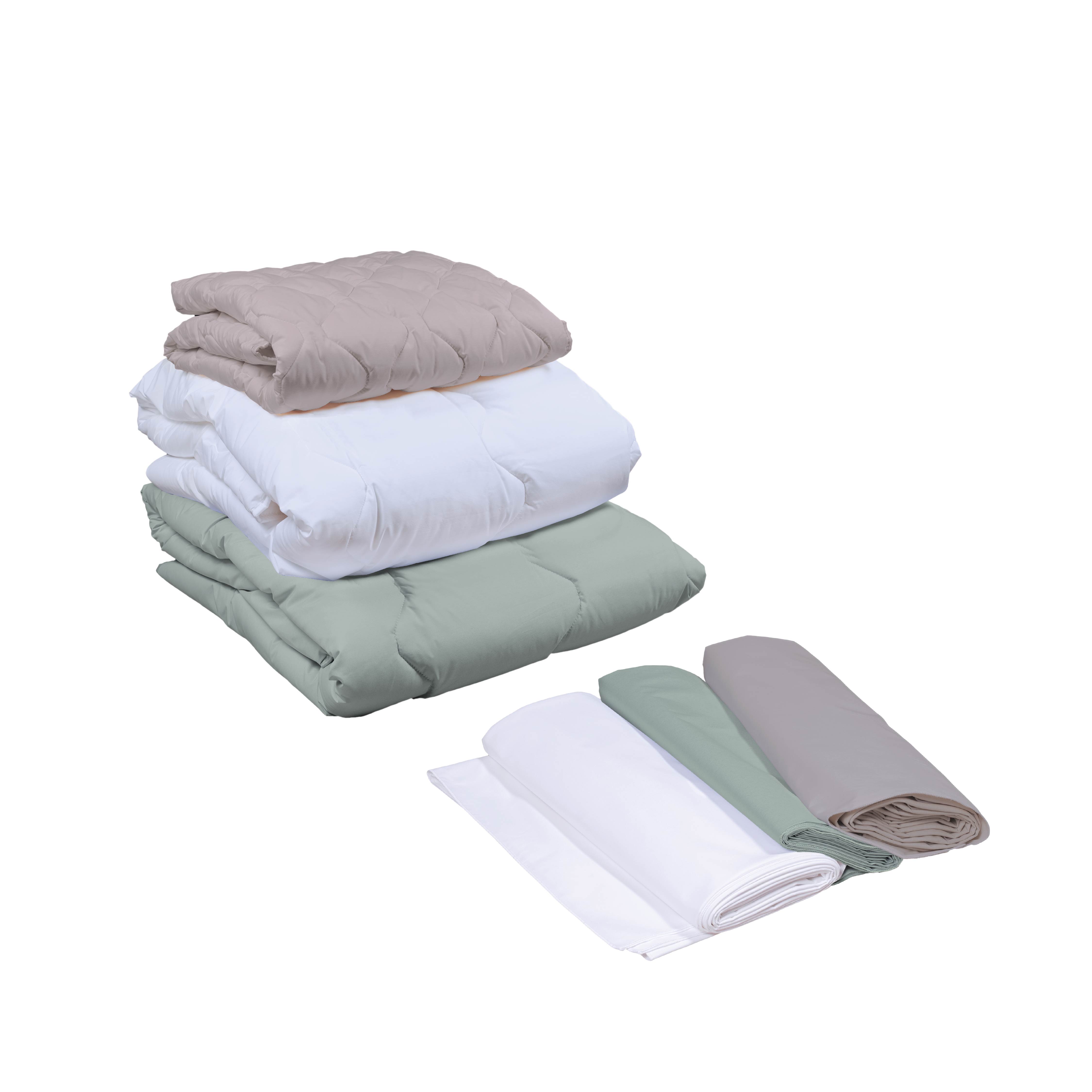 Uniquu uudet peitto, tyyny ja liinavaatevärit. Valkoisen lisäksi uudet värit salvia (vihertävä) sekä kaakao (rusehtava vaalea punainen).